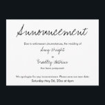 Einfache, Lässige vertagte Hochzeitsankündigung Einladung<br><div class="desc">Hier ist eine einfache Karte, um Ihre Gäste zu benachrichtigen, wenn es notwendig wird, um Ihre Hochzeit ändern. Verwenden Sie die Vorlagenfelder, um Ihre persönlichen Daten hinzuzufügen und dieses einzigartige, moderne Design zu Ihrem eigenen zu machen. Der weiße Hintergrund kann in eine beliebige Farbe geändert werden. Alle Schriftart und Farben...</div>