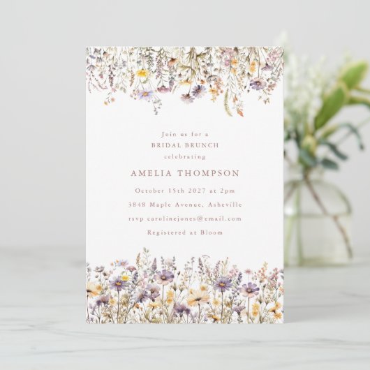 Einfache Lila Wildblumen Grenzübergang Brautparty Einladung (Stehend Vorderseite)
