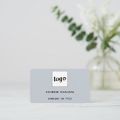 Einfache Logo- und QR-Code-Pulver Blau Visitenkarte (Stehend Vorderseite)