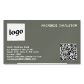 Einfache Logo- und QR-Code-Seite Grün Magnetische Visitenkarte (Vorderseite)