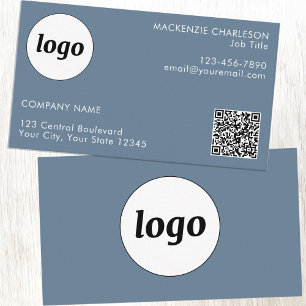 Einfache Logos und Text-QR-Code Dusty Blue Gray Visitenkarte