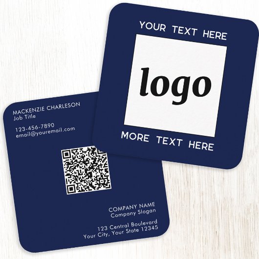 Einfache Logos und Text QR Code Navy Blue Quadratische Visitenkarte
