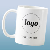 Einfache Logos und Texte Kaffeetasse