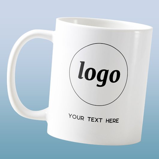 Einfache Logos und Texte Kaffeetasse
