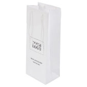 Einfache Minimal-Business-Logo Weinpapier-Verpacku Geschenktüte Für Weinflaschen (Vorderseite Schrägansicht)