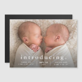 Einfache Minimal Twin Foto Geburtserklärung Magneteinladung (Vorne/Hinten)