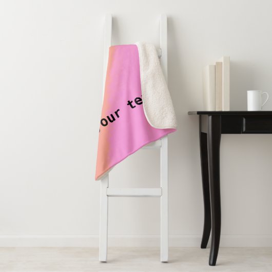 Einfache minimale Hinzufügung des Text-Monogramm-F Sherpadecke (Beispiel)