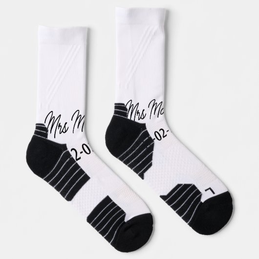 einfache minimale Monogramm MMs Mr. name date year Socken (Rechts)