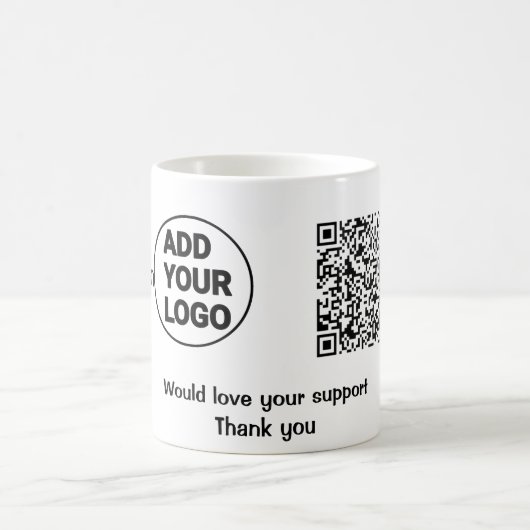 Einfache minimale q r Code hinzufügen Logo Social Kaffeetasse (Mittel)