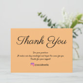 einfache minimale Textstil Vielen Dank  Dankeskarte (Stehend Vorderseite)
