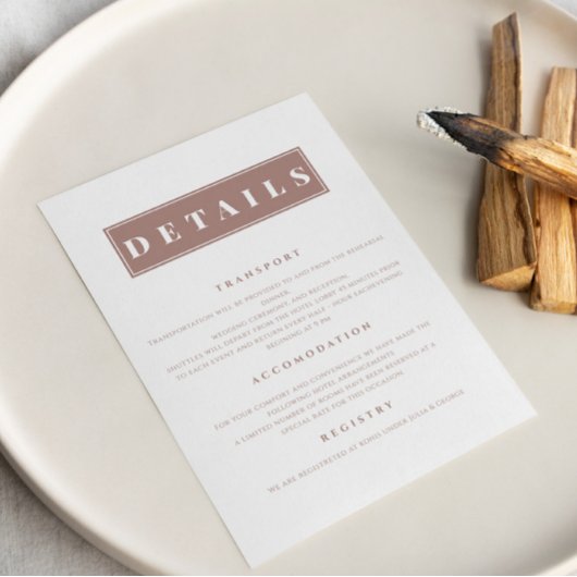 Einfache Minimalistische Braun Elegante Details Begleitkarte