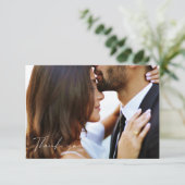 Einfache Minimalistische Foto Hochzeit Dankeschön Dankeskarte (Stehend Vorderseite)