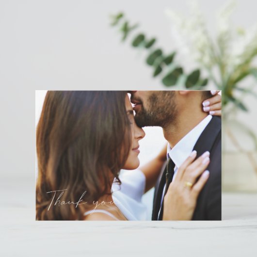 Einfache Minimalistische Foto Hochzeit Dankeschön Dankeskarte (Stehend Vorderseite)