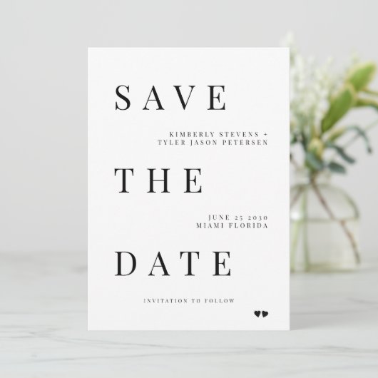 Einfache minimalistische Hochzeit moderner Typogra Save The Date (Stehend Vorderseite)