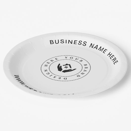 Einfache Minimalistische Logo- und Textwerbung Pappteller (Schrägansicht)