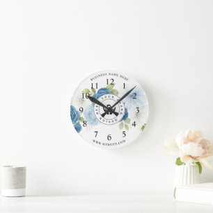 Einfache Minimalistische Logo- und Textwerbung Runde Wanduhr