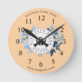 Einfache Minimalistische Logo- und Textwerbung Runde Wanduhr