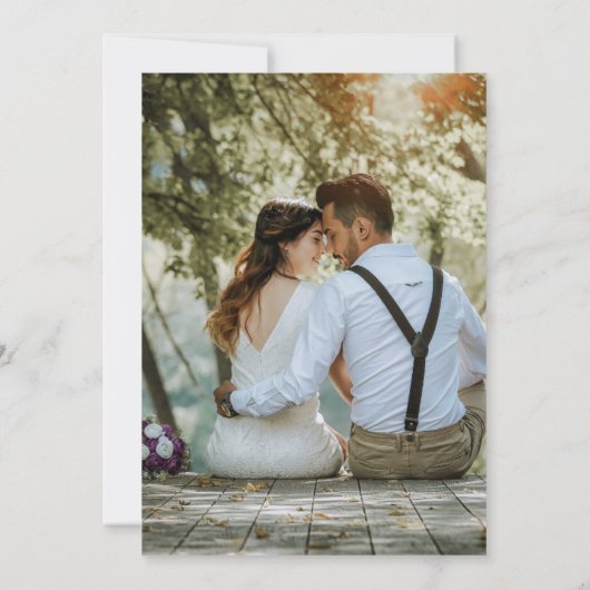 Einfache Minimalistische Mittelalter Moderne Hochz Einladung (Rückseite)