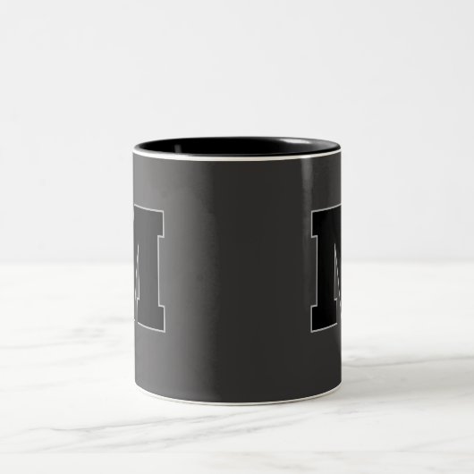 Einfache Minimalistische Moderne Monogram Zweifarbige Tasse (Mittel)