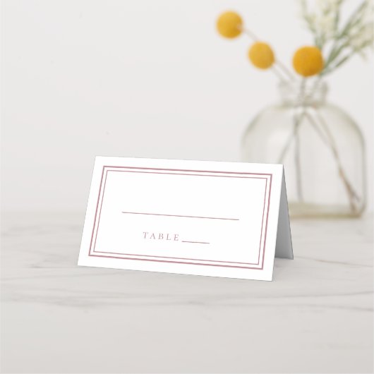 Einfache Minimalistische moderne Rose Weiß Hochzei Platzkarte (Vorderseite)