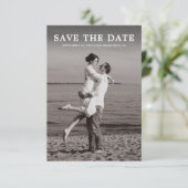 Einfache Minimalistische Schwarz-Weiß-Foto-Hochzei Save The Date (Stehend Vorderseite)