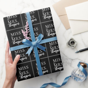 Einfache Miss-to-Mrs-Brautparty Geschenkpapier