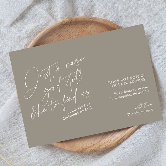 Einfache Modern Funny Taupe Moving Ankündigung