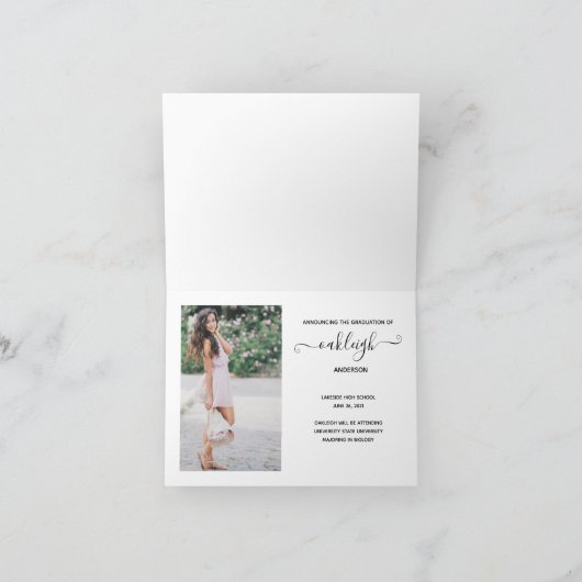 Einfache Moderne Abschluss mit 2 Fotos Ankündigung (Innenseite)