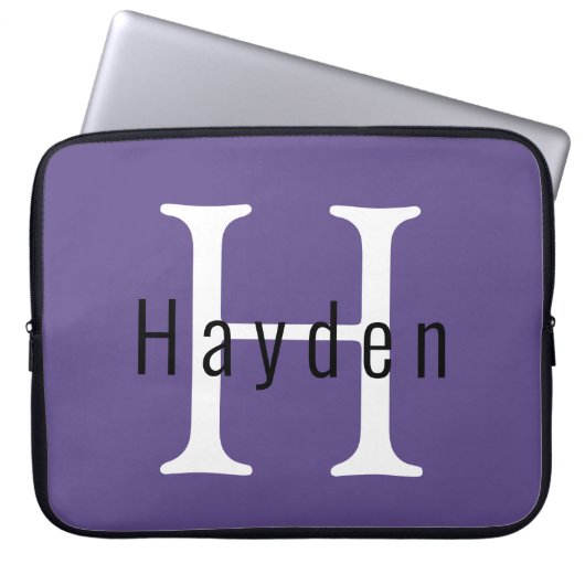Einfache moderne Anfänge + Name Lila Monogramm Laptopschutzhülle (Vorderseite)