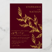 Einfache moderne Blätter Burgund Wedding Gold Folieneinladung (Vorderseite)