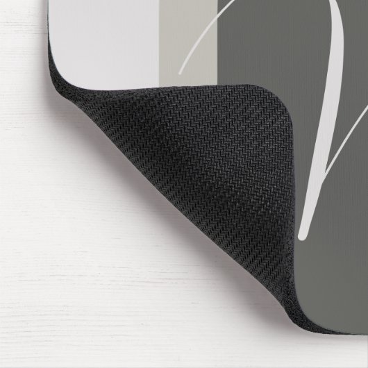 Einfache moderne Bogenart mit Monogramm Initial Mousepad (Ecke)