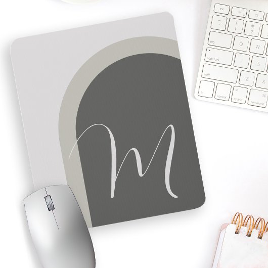Einfache moderne Bogenart mit Monogramm Initial Mousepad
