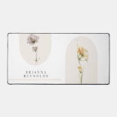 Einfache moderne Boho-Wildblumen auf Weiß Schreibtischunterlage (Vorderseite)