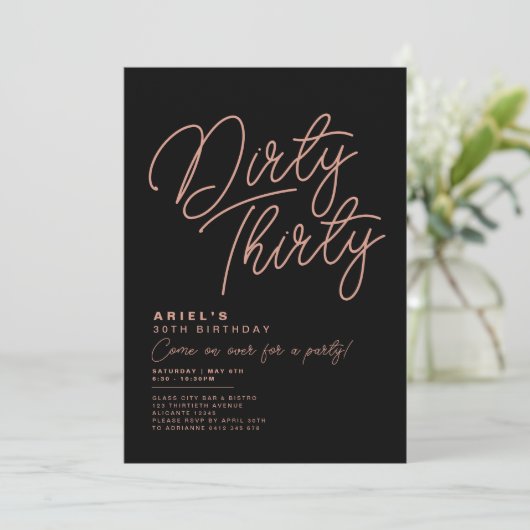 Einfache moderne dreissig Geburtstagsfeier Einladung (Stehend Vorderseite)