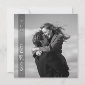 Einfache moderne elegante Foto-Hochzeit mit vertik Save The Date (Vorderseite)