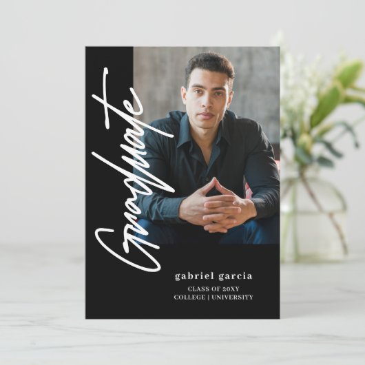 Einfache, moderne Foto Black Script Graduation Par Einladung (Stehend Vorderseite)