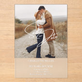 Einfache moderne Foto-Hochzeit spart das Datum Acryleinladungen (Vorderseite)