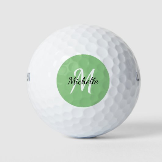 Einfache moderne grüne Monogrammbezeichnung + Init Golfball (Vorderseite)