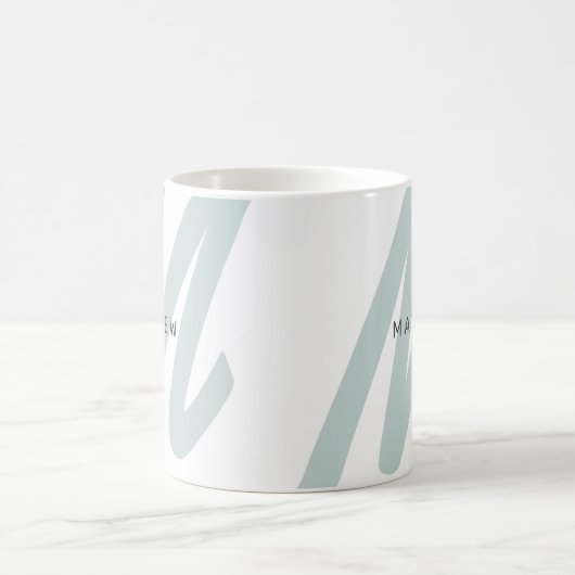 Einfache moderne Initial- und Namensgröße Grün & W Kaffeetasse (Mittel)