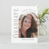 Einfache moderne Minimalistisch Arted Foto Abschlu Ankündigung (Stehend Vorderseite)