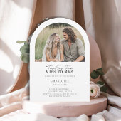 Einfache moderne Miss an Mrs. Arch Foto Brautparty Einladung