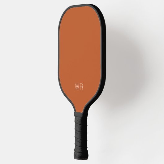 Einfache, moderne orange-braune Monogramm-Initiale Pickleball Schläger (Links)