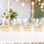 Einfache, moderne Personalisierte Bridesmaid-Initi Weinglas Ohne Stiel<br><div class="desc">Suchen Sie ein elegantes, trendiges und dennoch einfaches Geschenk für Ihre Bridesmaids? Diese modernen Skripte stemless Gläser sind ein praktisches Geschenk, das sie auch nach Ihrem Hochzeitstag verwenden können! Alle Texte, einschließlich Titel und Skriptnamen, können geändert werden. Sie können den Titel ändern, um Ihre Hochzeitsfeier zu passen! (z.B. Bridesmaid, Trauzeugin,...</div>