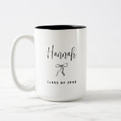 Einfache moderne Personalisierte Klasse 2025 Grad Zweifarbige Tasse (Links)