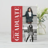 Einfache moderne Red Foto Collage Graduation Party Einladung (Stehend Vorderseite)