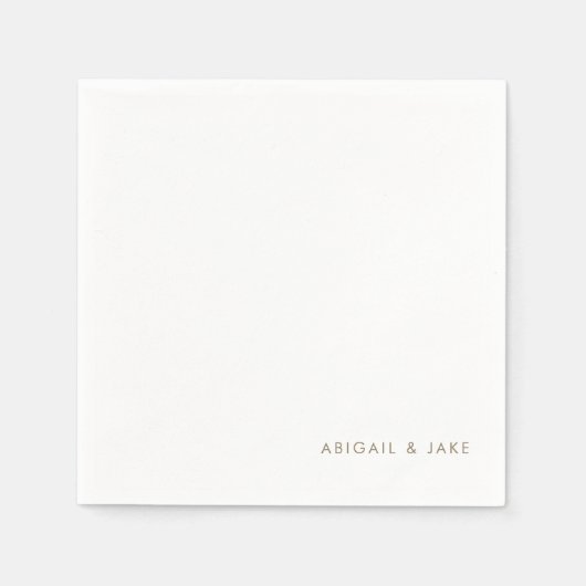 Einfache moderne Schrift Gold Text Namen Hochzeit Serviette (Vorderseite)