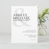 Einfache moderne Schwarz-Weiß-Hochzeit Einladung (Stehend Vorderseite)