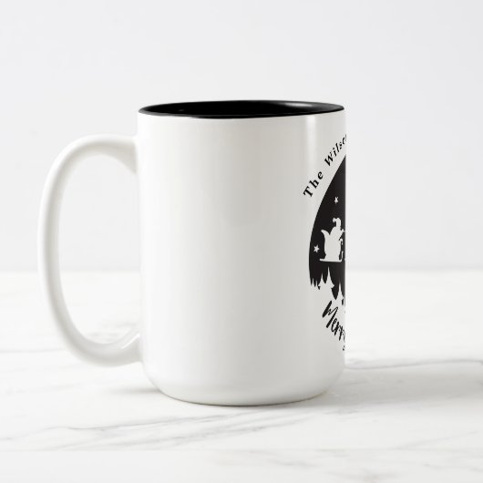 Einfache, moderne Schwarz-Weiß-Weihnachten Zweifarbige Tasse (Links)