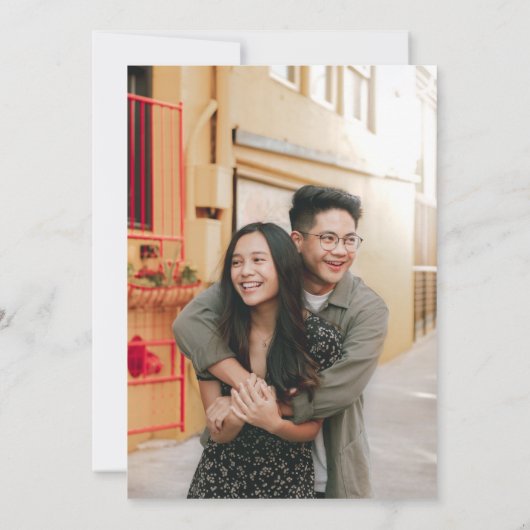 Einfache moderne Schwarz-weiße Script-Foto-Hochzei Save The Date (Rückseite)