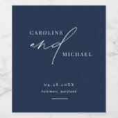 Einfache moderne Skriptnamen Marinehochzeit Weinetikett (Einzelnes Label)